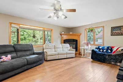 901 Geneva Drive, Alexandria, MN 56308 - Photo 16