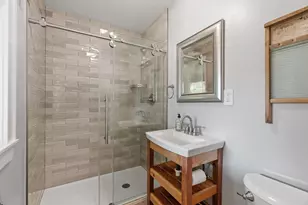 1317 Monroe St NE, Minneapolis, MN 55413 - Photo 18
