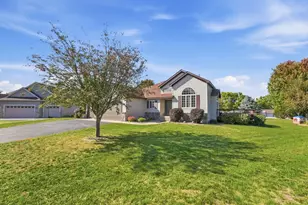 200 Victory Ave, Sartell, MN 56377 - Photo 2