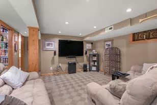 5128 Beard Ave S, Minneapolis, MN 55410 - Photo 24