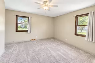 520 Smith St, Le Sueur, MN 56058 - Photo 6