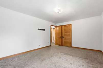 1877 Orange Avenue E, Saint Paul, MN 55119 - Photo 8