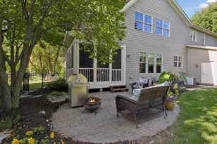 8455 Kelzer Pond Dr, Victoria, MN 55386 - Photo 50