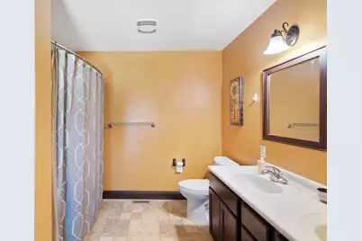 221 S Lincoln Street, Lake Crystal, MN 56055 - Photo 12