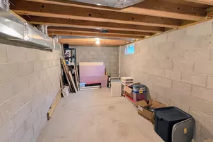 221 S Lincoln St, Lake Crystal, MN 56055 - Photo 22
