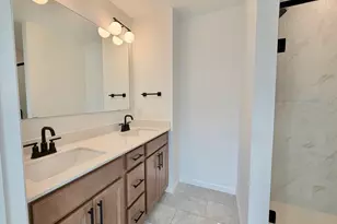 851 Mount Curve, Saint Paul, MN 55116 - Photo 20