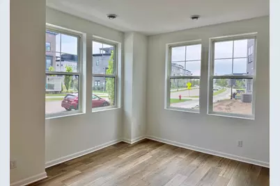 851 Mount Curve, Saint Paul, MN 55116 - Photo 8