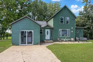 1942 520th St, Hanley Falls, MN 56245 - Photo 4