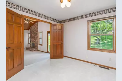 4825 Orchid Lane N, Plymouth, MN 55446 - Photo 8