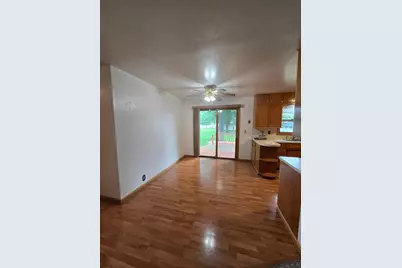 1112 6th Avenue SW, Pipestone, MN 56164 - Photo 10