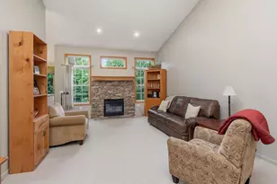 27763 Woodland Dr, Chisago City, MN 55013 - Photo 4