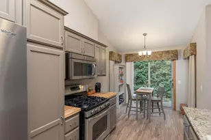 27763 Woodland Dr, Chisago City, MN 55013 - Photo 10