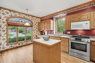 2177 Hynes Ave N, Oakdale, MN 55128 - Photo 16