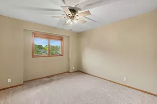 2177 Hynes Ave N, Oakdale, MN 55128 - Photo 28