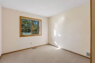 2642 Lake Ct Dr, Mounds View, MN 55112 - Photo 16