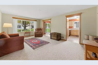 919 Willow Grove Circle, Waite Park, MN 56387 - Photo 4