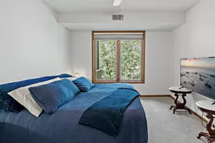 5985 Rowland Rd, Minnetonka, MN 55343 - Photo 20