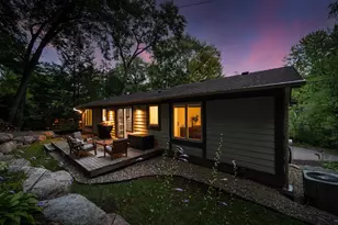 2222 Black Oak Dr, Minnetonka, MN 55305 - Photo 2