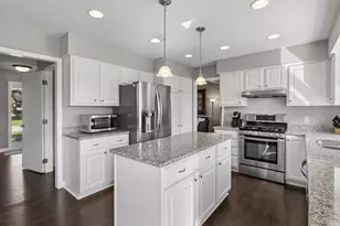 16738 Ides Cir, Lakeville, MN 55044 - Photo 14