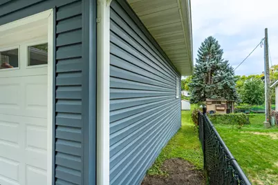 717 W Beech Avenue, Fergus Falls, MN 56537 - Photo 8