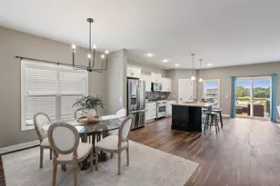 9060 Degler Cir, Chanhassen, MN 55317 - Photo 4