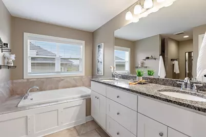9060 Degler Circle, Chanhassen, MN 55317 - Photo 16