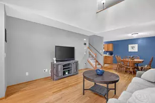 6203 Courtly Rd, Woodbury, MN 55125 - Photo 12