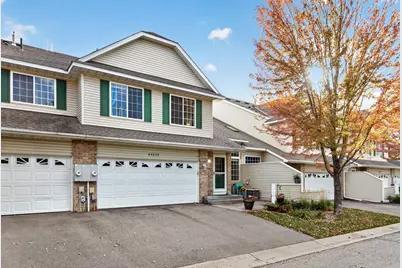 6203 Courtly Road #D, Woodbury, MN 55125 - Photo 2