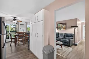 7301 W 101st St, Bloomington, MN 55438 - Photo 14