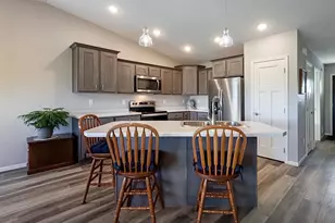 1615 30th St NW, Bemidji, MN 56601 - Photo 2