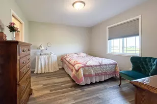 1615 30th St NW, Bemidji, MN 56601 - Photo 8