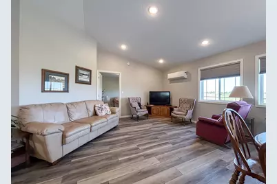 1615 30th Street NW #17, Bemidji, MN 56601 - Photo 6