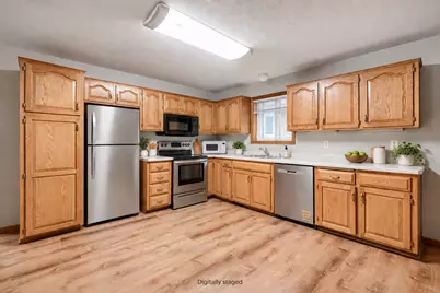 402 Lady Slipper Avenue NE, New Prague, MN 56071 - Photo 4