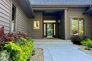 550 Pine Ridge Ct, New Richmond, WI 54017 - Photo 8