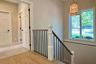 550 Pine Ridge Ct, New Richmond, WI 54017 - Photo 10