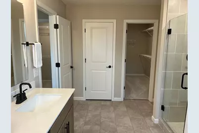 10398 McGregor Boulevard, Woodbury, MN 55129 - Photo 14