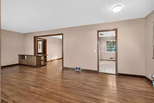 9107 14th Ave S, Bloomington, MN 55425 - Photo 4