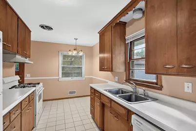 9107 14th Avenue S, Bloomington, MN 55425 - Photo 10