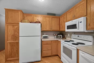 2155 Cleveland Way S, Cambridge, MN 55008 - Photo 10