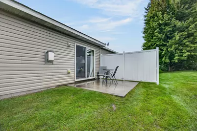 2155 Cleveland Way S, Cambridge, MN 55008 - Photo 26