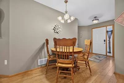 2155 Cleveland Way S, Cambridge, MN 55008 - Photo 6