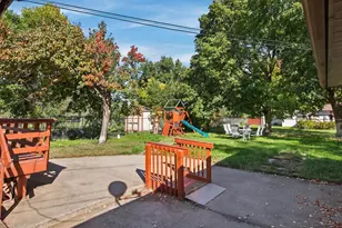 6006 Washburn Ave N, Brooklyn Center, MN 55430 - Photo 22