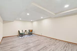 6006 Washburn Ave N, Brooklyn Center, MN 55430 - Photo 16