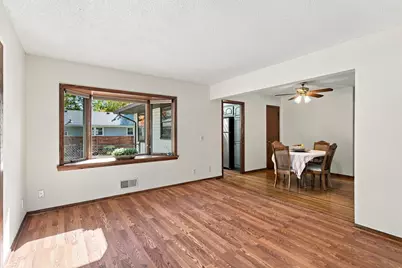 6006 Washburn Avenue N, Brooklyn Center, MN 55430 - Photo 10