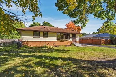 6006 Washburn Avenue N, Brooklyn Center, MN 55430 - Photo 26