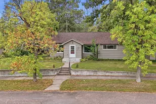 516 Grove Ave, Moose Lake, MN 55767 - Photo 1