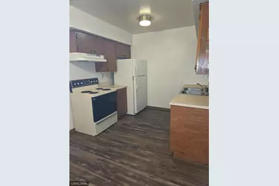 247 2nd Avenue S, South Saint Paul, MN 55075 - Photo 8