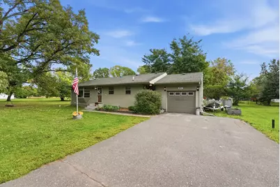 850 S Alger Avenue, Rush City, MN 55069 - Photo 6