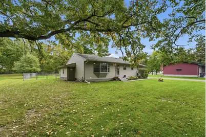 850 S Alger Avenue, Rush City, MN 55069 - Photo 4