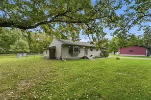 850 S Alger Ave, Rush City, MN 55069 - Photo 4